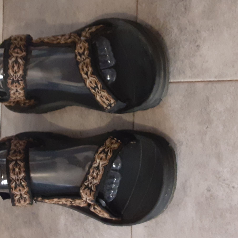 TEVA Sandalia  size  11 men - Picture 3 of 5